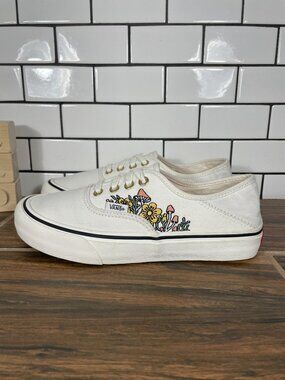 Vans Authentic SF Shoes Womens Size 7 Trippy Floral Mushroom UltraCush Sneaker